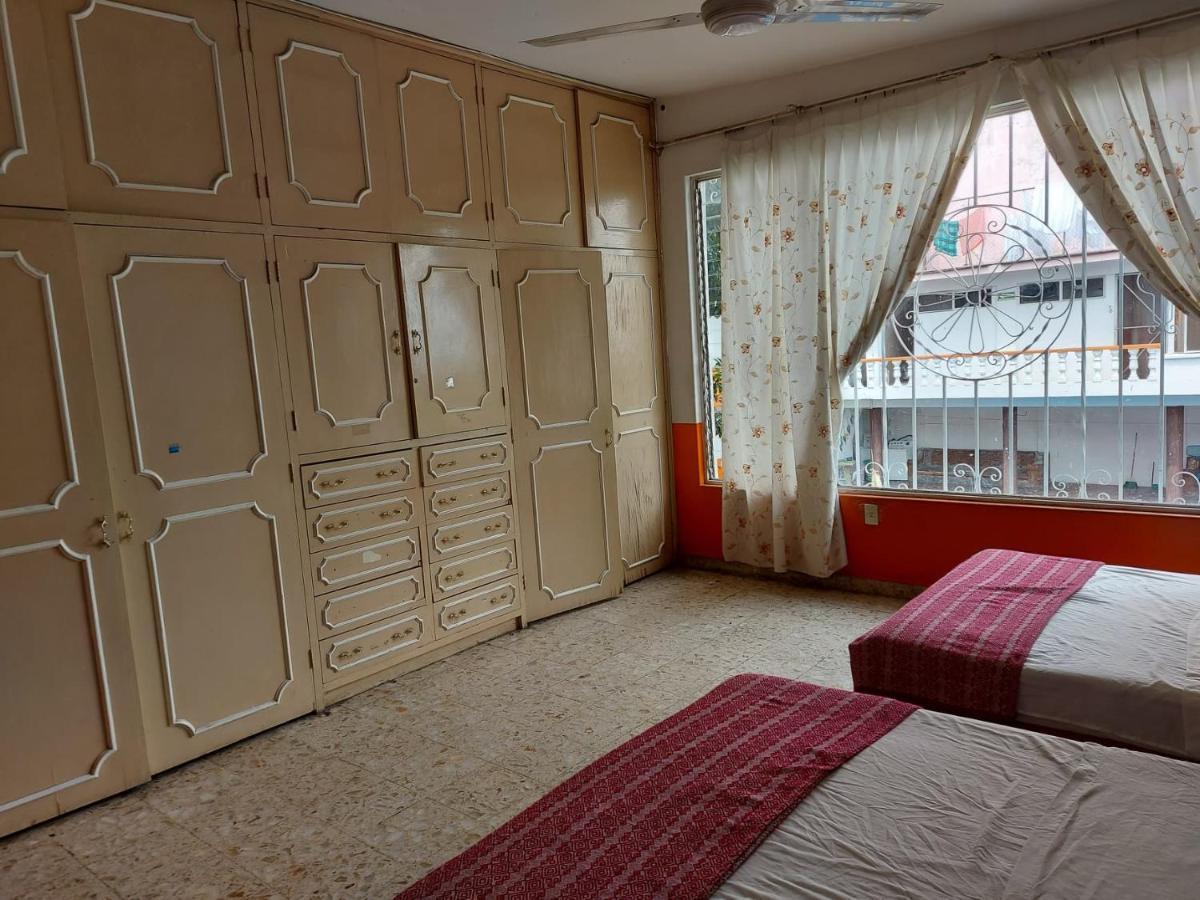Hotel Las Palmas เควนาวากา ภายนอก รูปภาพ